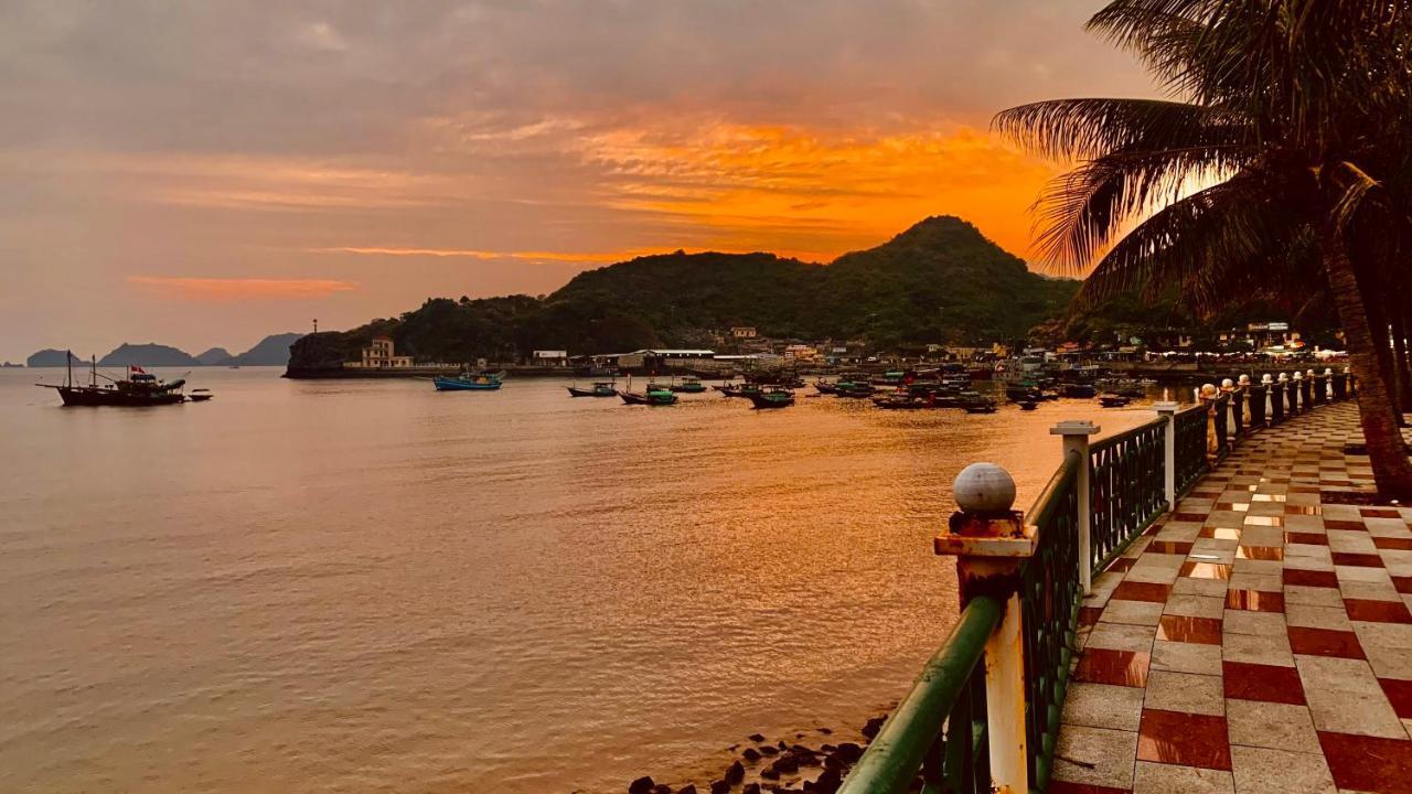 Aroma Cat Ba Sea View Hotel Chan Chau 외부 사진